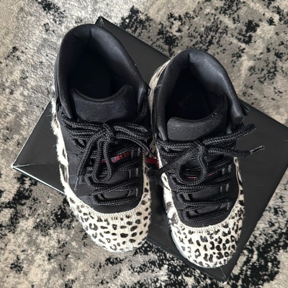 Jordan 11 Retro Animal Instinct - Picture 8 of 12